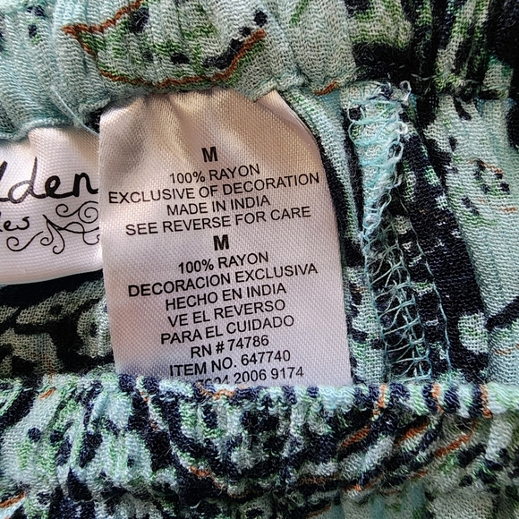 Forbidden Vintage M Blue Floral Paisley Crochet A- Line Maxi Skirt - Picture 3 of 10